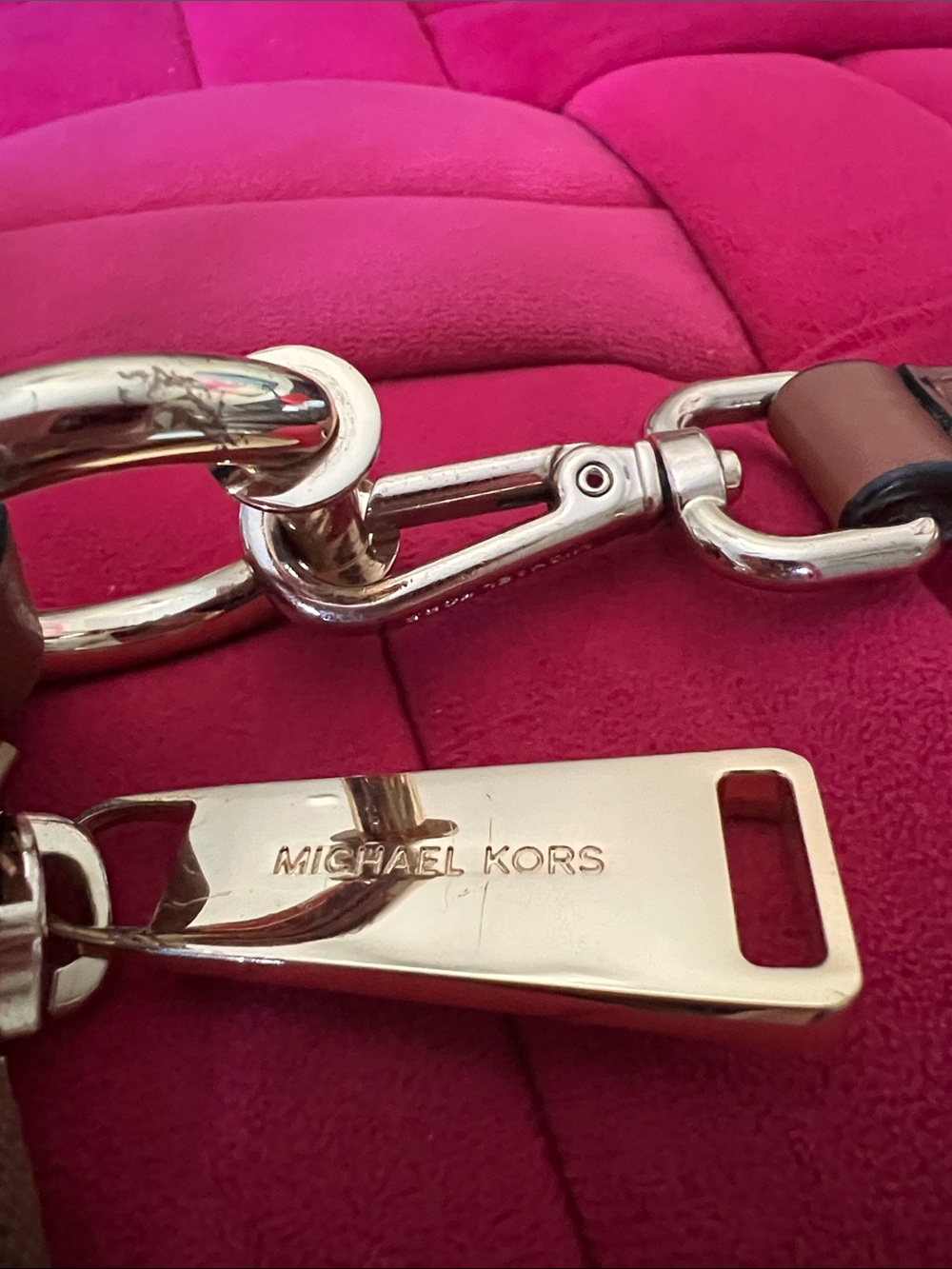 Michael Kors Rhea Hobo Bag - Picture 13 of 16